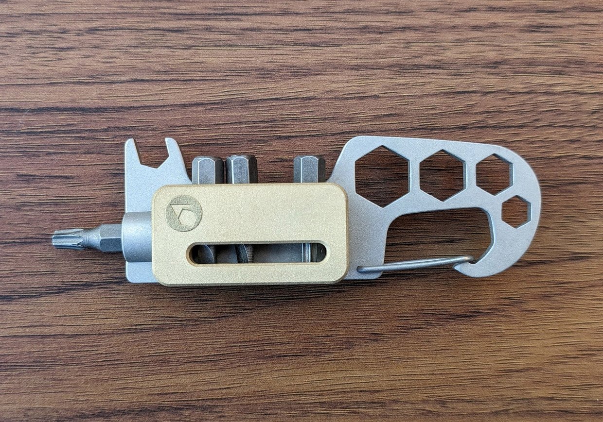 Drivr2L Pocket Screwdriver Multitool