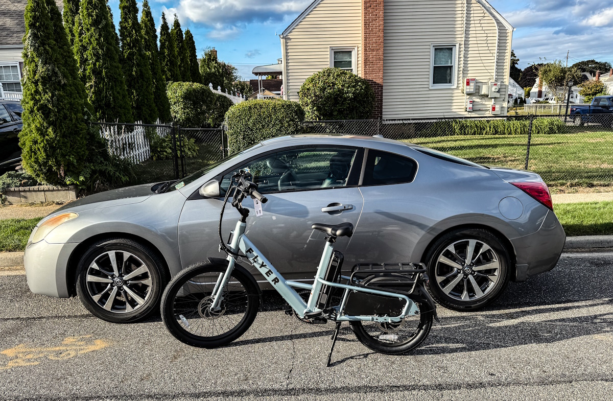 Radio Flyer Flex review - the All-Around Utility eBike