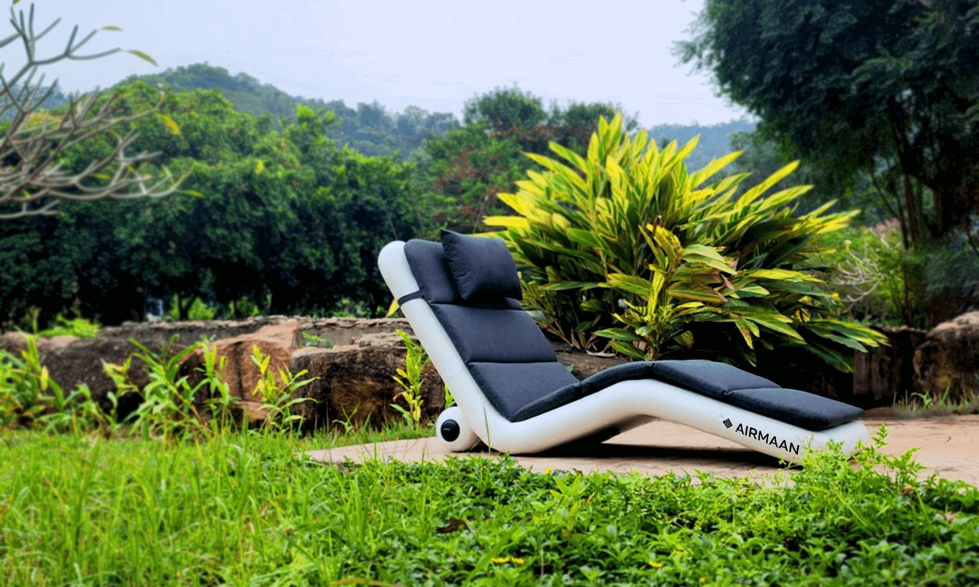 This outdoor chair looks like it time-traveled from 2040–my thoughts on the Z Lounger